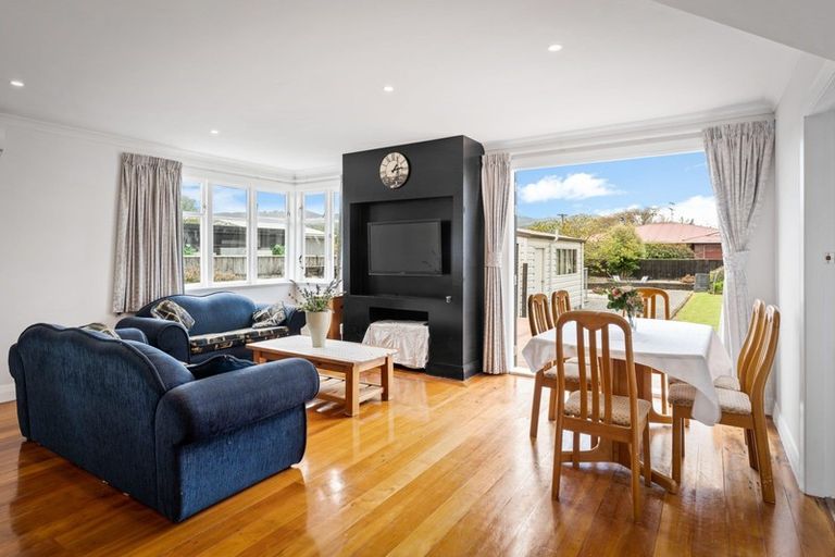 Photo of property in 28 Moonshine Road, Trentham, Upper Hutt, 5018