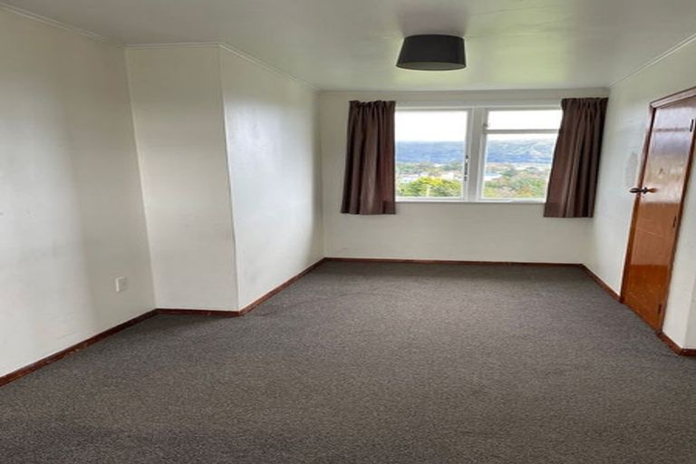 Photo of property in 26-28 Bedford Street, Cannons Creek, Porirua, 5024