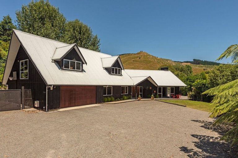 Photo of property in 132 Maui Pomare Road, Nikau Valley, Paraparaumu, 5032