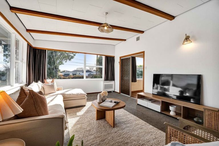 Photo of property in 173 Tukapa Street, Westown, New Plymouth, 4310