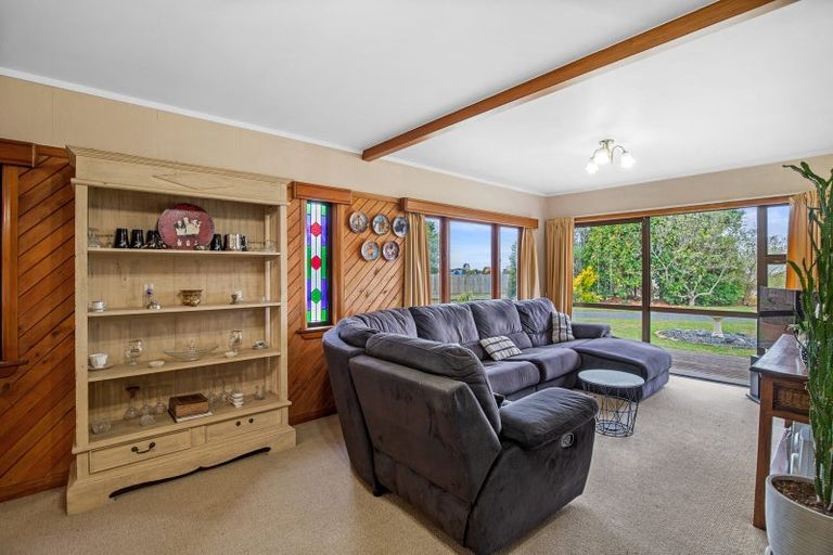 Photo of property in 8 Hoheria Place, Te Kauwhata, 3782