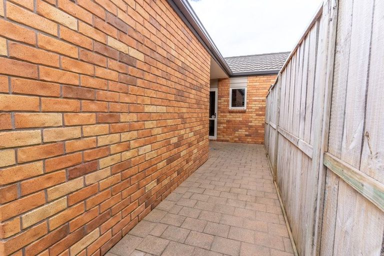 Photo of property in 11/241 Killarney Road, Frankton, Hamilton, 3204