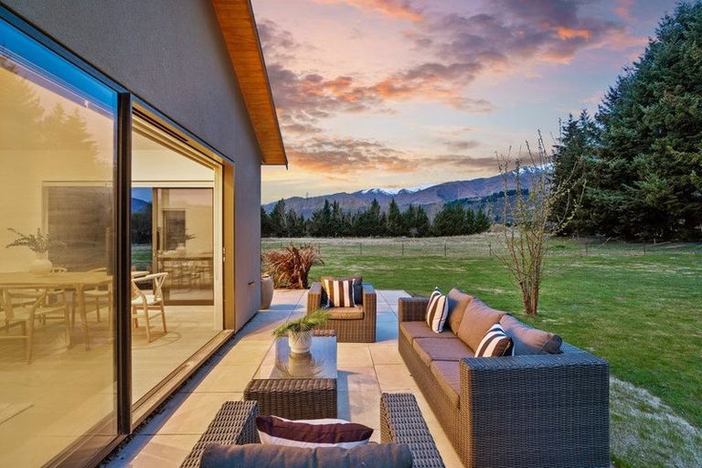 Photo of property in 62 Morven Ferry Road, Arrow Junction, Queenstown, 9371