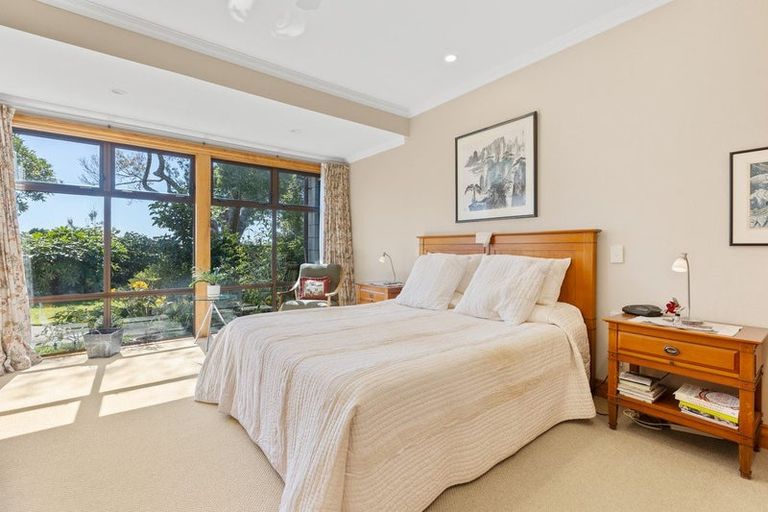 Photo of property in 12a Tamati Place, Merrilands, New Plymouth, 4312