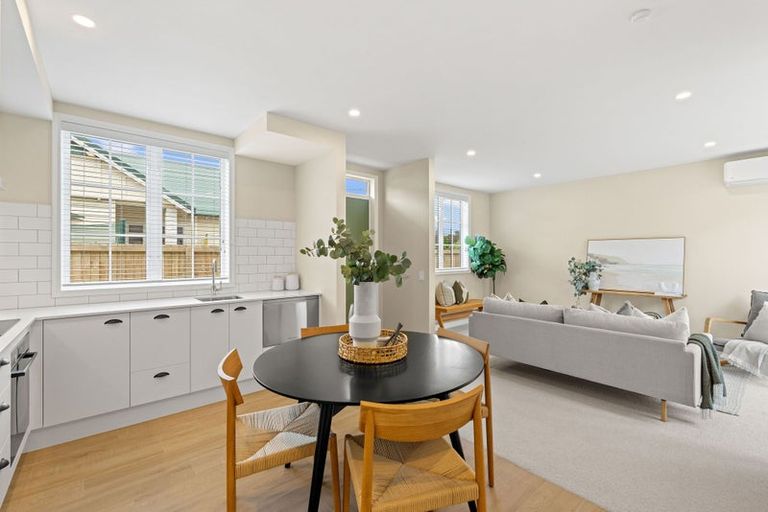 Photo of property in 2/44 Cleveland Street, Edgeware, Christchurch, 8013