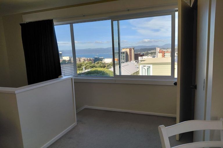 Photo of property in 28 Talavera Terrace, Kelburn, Wellington, 6012