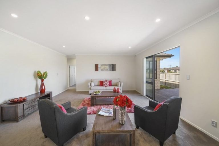 Photo of property in 38 Wellfield Drive, Papakura, 2110