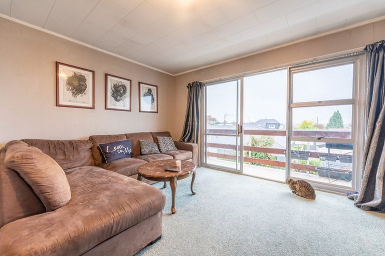 Photo of property in 2/95 Avenue Road, West End, Timaru, 7910