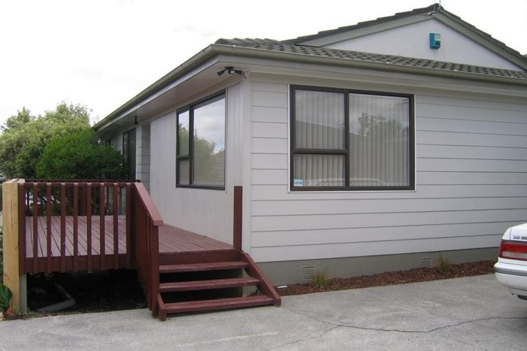 Photo of property in 537 Swanson Road, Ranui, Auckland, 0612