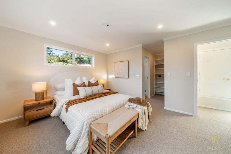 Photo of property in 70b Heretaunga Square, Silverstream, Upper Hutt, 5019