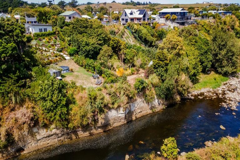Photo of property in 40 Kawei Road, Ohawe, Hawera, 4671