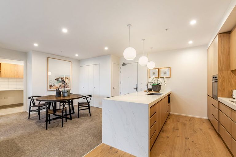 Photo of property in 129 Hibiscus Drive, Orewa, 0931