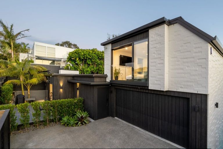 Photo of property in 285a Beach Road, Campbells Bay, Auckland, 0630