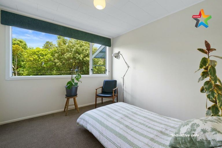 Photo of property in 10 Laurel Grove, Maungaraki, Lower Hutt, 5010