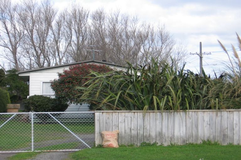 Photo of property in 76a Brandon Street, Featherston, 5710