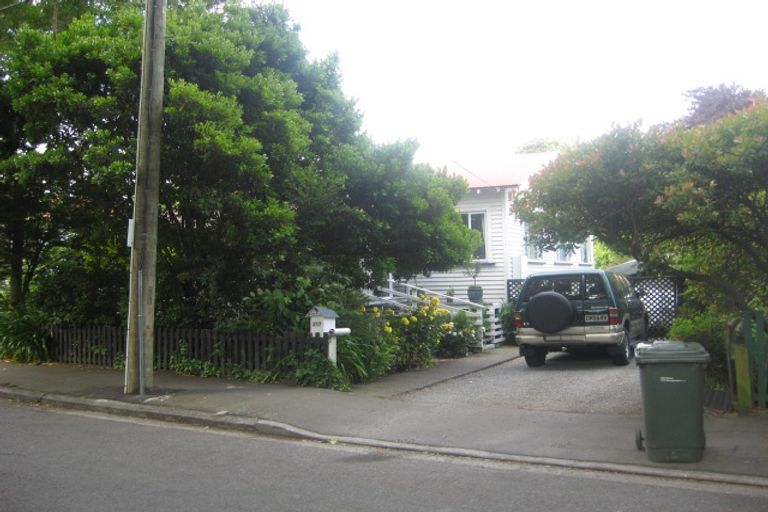 Photo of property in 219 Waimea Terrace, Beckenham, Christchurch, 8023