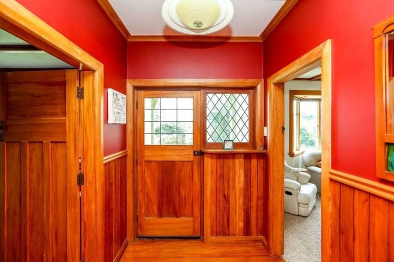 Photo of property in 3 Henui Street, Strandon, New Plymouth, 4312