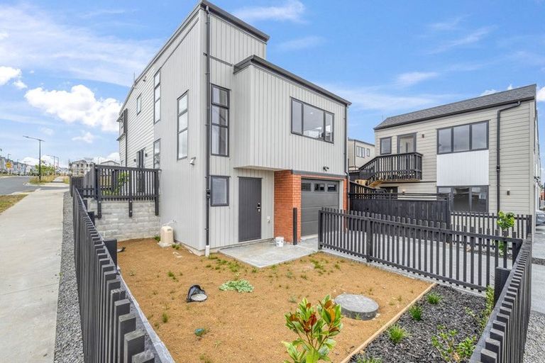 Photo of property in 24 Toetoe Street, Westgate, Auckland, 0814