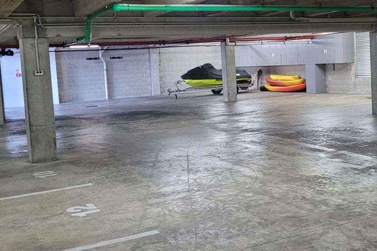 Photo of property in 11/2 Lowell Place, Waipahihi, Taupo, 3330