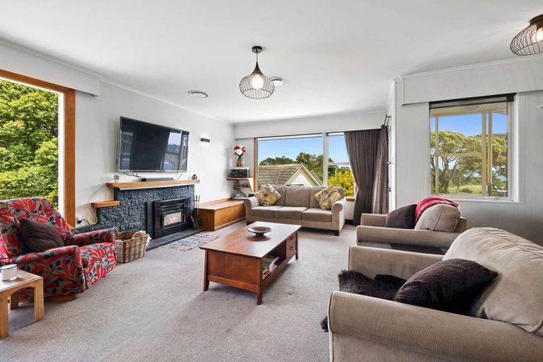 Photo of property in 410 South Road, Omata, New Plymouth, 4374