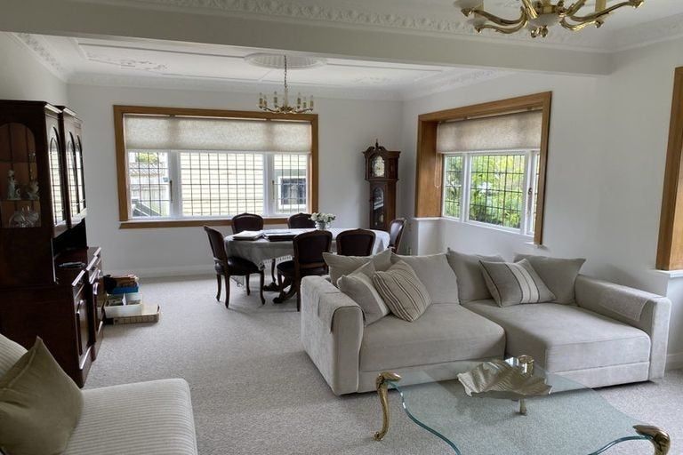 Photo of property in 1 Para Street, Miramar, Wellington, 6022