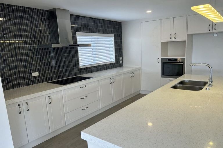 Photo of property in 4 Griffstan Lane, Howick, Auckland, 2010