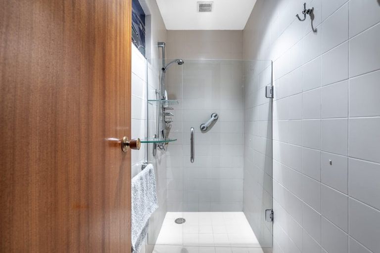 Photo of property in 71 Gladstone Terrace, Gladstone, Invercargill, 9810