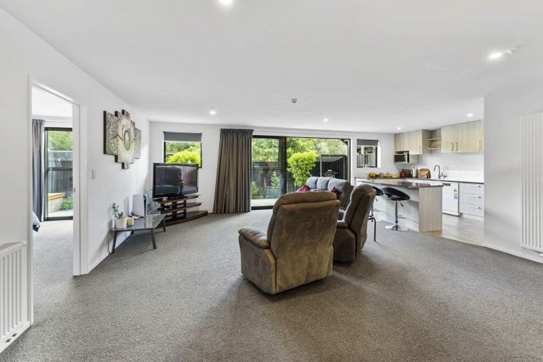 Photo of property in 16 Silverstone Drive, Cromwell, 9384