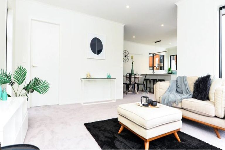 Photo of property in 1/47 Braid Road, Saint Andrews, Hamilton, 3200