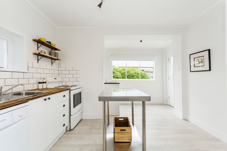 Photo of property in 6 Hall Street, South Dunedin, Dunedin, 9012