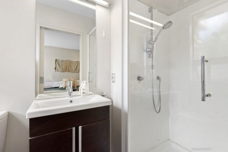 Photo of property in Altar Apartments, 62/120 Rintoul Street, Newtown, Wellington, 6021