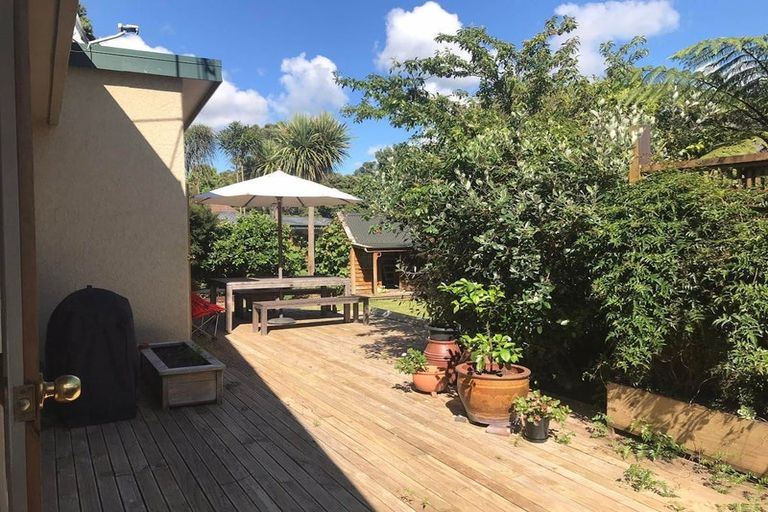 Photo of property in 18 Jensen Street, Hokowhitu, Palmerston North, 4410