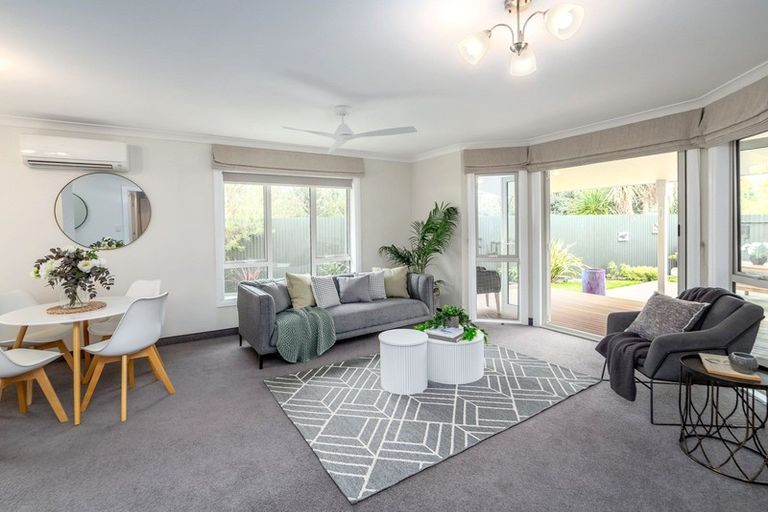 Photo of property in 96a East Street, Greytown, 5712