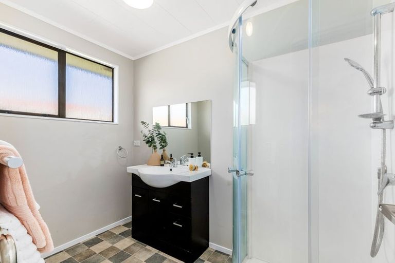 Photo of property in 11a Latitude Close, Whitby, Porirua, 5024
