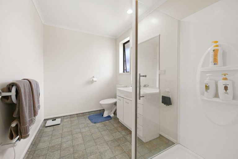 Photo of property in 6 Saint Johns Avenue, Hamilton East, Hamilton, 3216