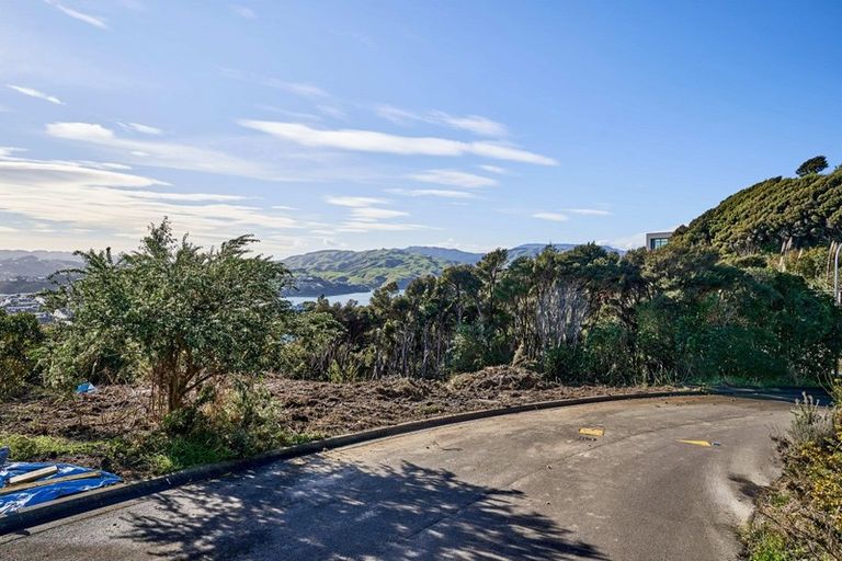 Photo of property in 23 Seascape View, Paremata, Porirua, 5024