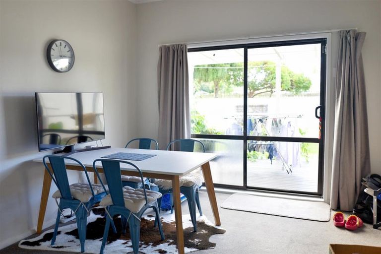 Photo of property in 2 Karenga Street, Koutu, Rotorua, 3010