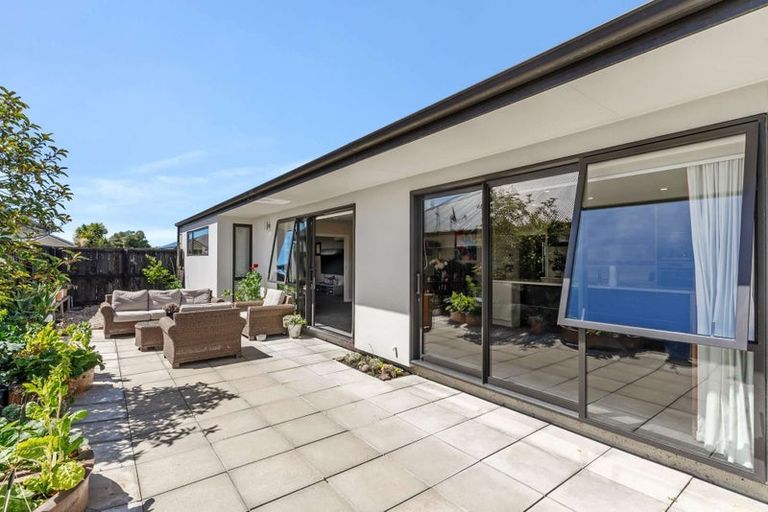 Photo of property in 17 Churchill Drive, Rangiora, 7400