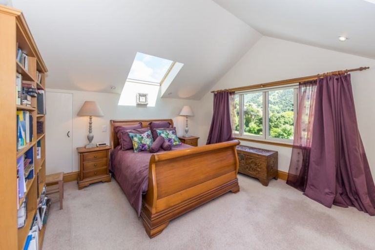 Photo of property in 262 Wainui Main Road, French Farm, Akaroa, 7582