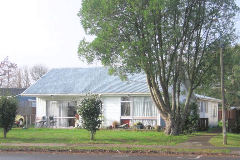 Photo of property in 14 Pickering Crescent, Chedworth, Hamilton, 3210