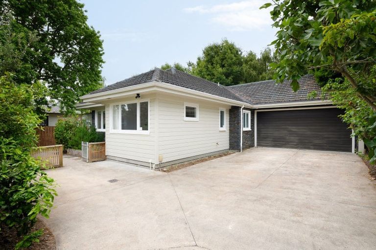 Photo of property in 124a Masters Avenue, Silverdale, Hamilton, 3216