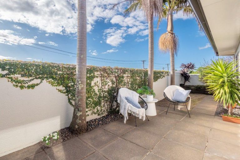 Photo of property in 8a Heath Street, Mount Maunganui, 3116