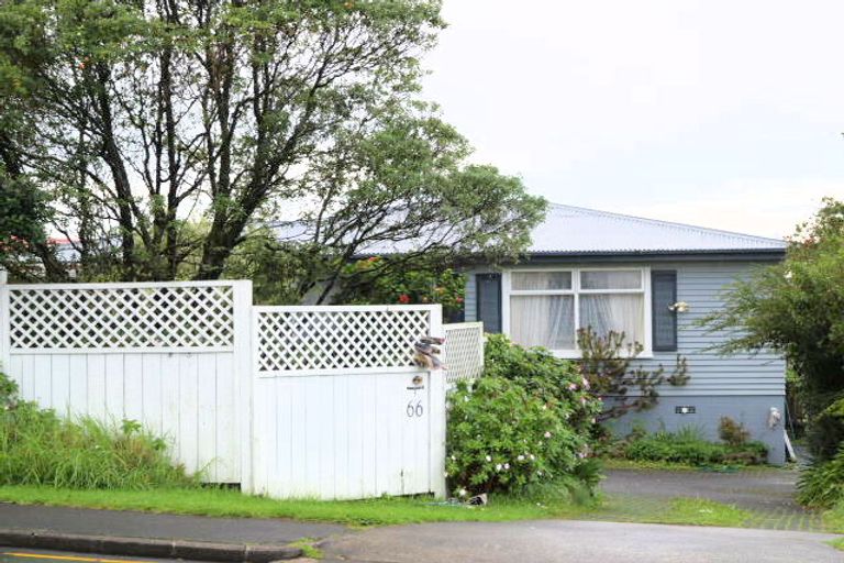 Photo of property in 66 Ridge Road, Howick, Auckland, 2014