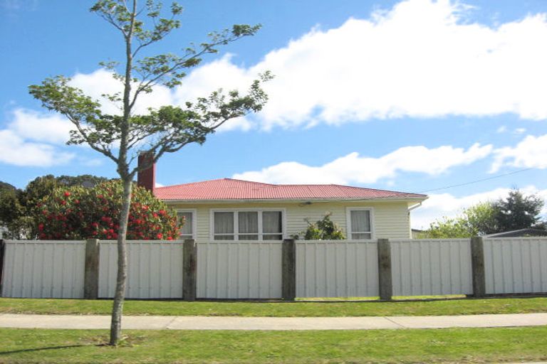 Photo of property in 18 Pollen Street, Matata, Whakatane, 3194