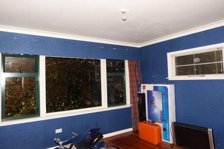 Photo of property in 2 Gloucester Street, Takaro, Palmerston North, 4412