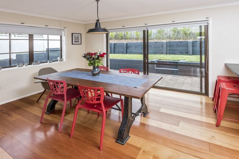 Photo of property in 12 Aries Place, Shelly Park, Auckland, 2014