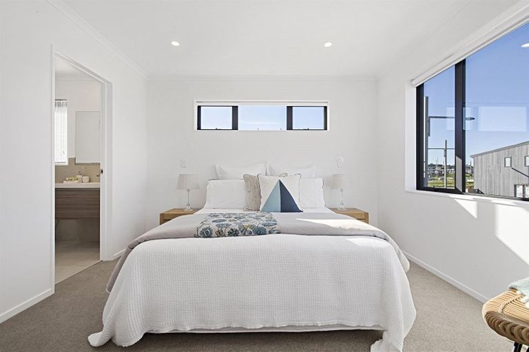 Photo of property in 22 Haddington Drive, Flat Bush, Auckland, 2019