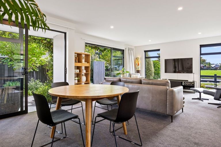 Photo of property in 56 Provincial Road, Halswell, Christchurch, 8025