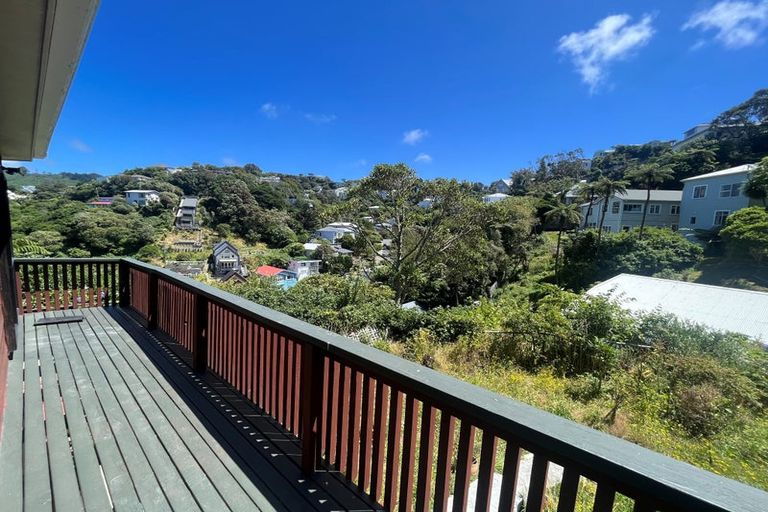 Photo of property in 48 Norway Street, Kelburn, Wellington, 6012