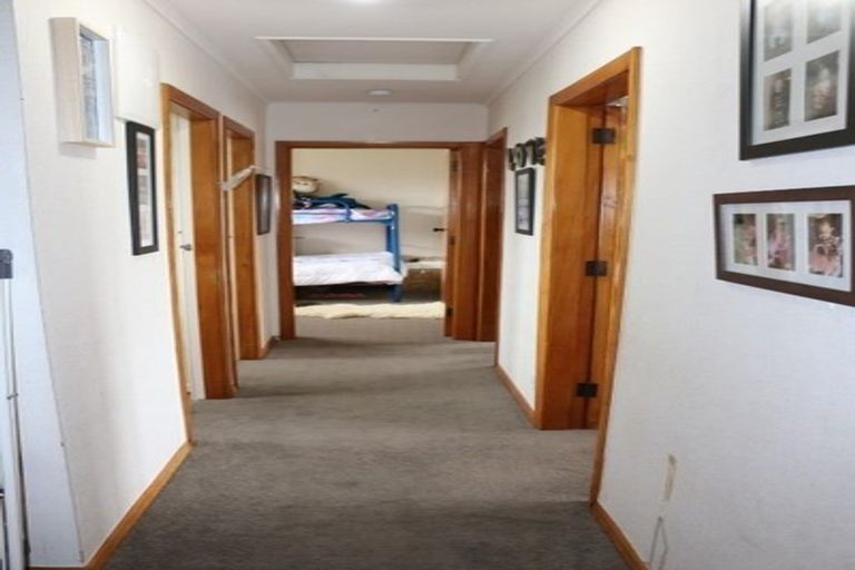 Photo of property in 4-6 Kittyhawk Row, Bulls, 4818